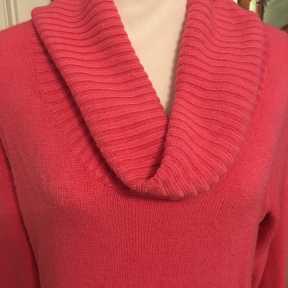 Beautiful soft pink turtleneck